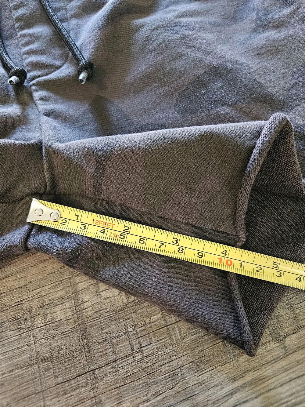 Flexliving Faded Camo Raw Hem Lifting Sweat Shorts